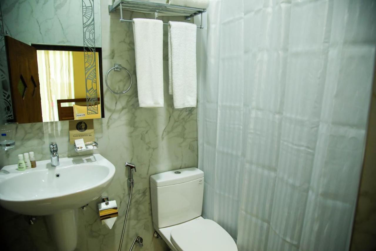 Sobaya Hotel Kandy Eksteriør bilde