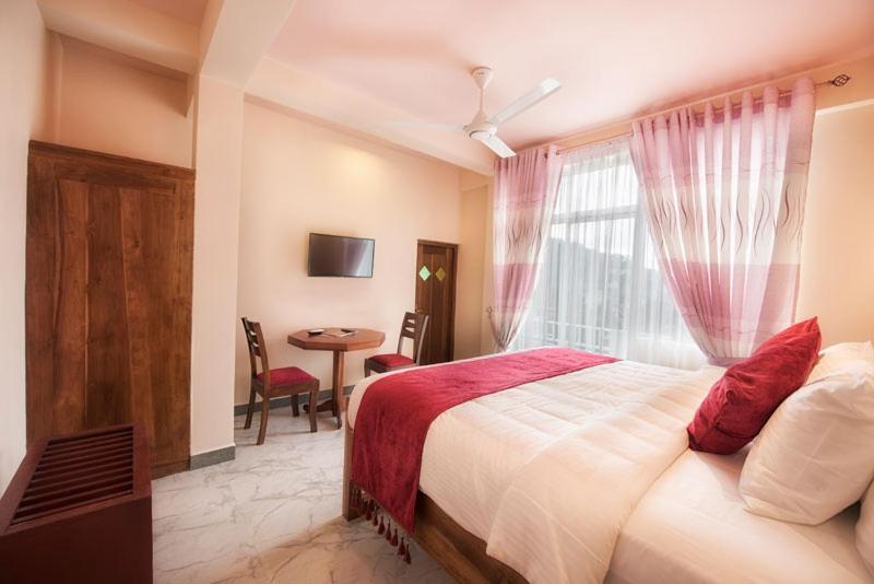 Sobaya Hotel Kandy Eksteriør bilde